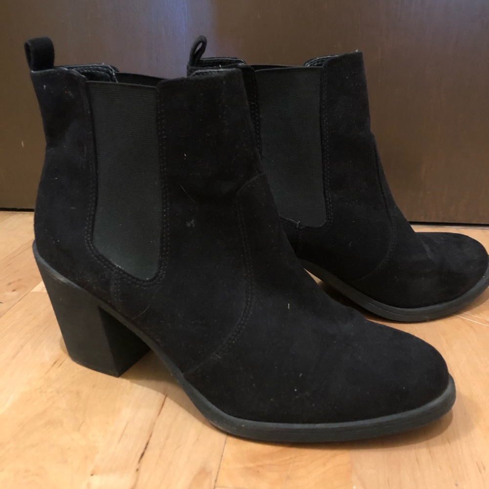 Black Booties